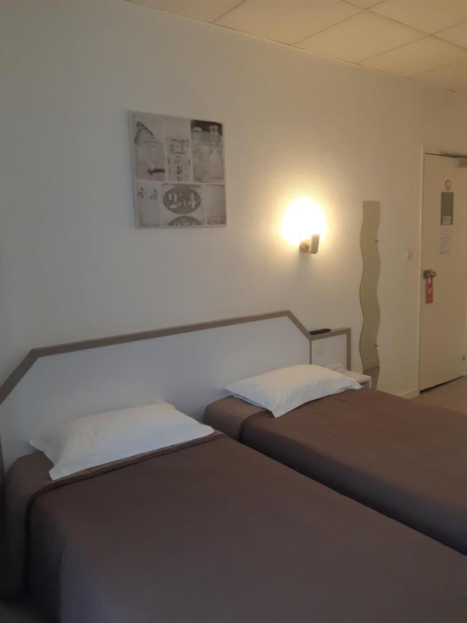 Hotel De La Croix De Malte Cherbourg-en-Cotentin Kültér fotó