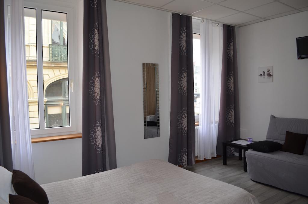 Hotel De La Croix De Malte Cherbourg-en-Cotentin Szoba fotó