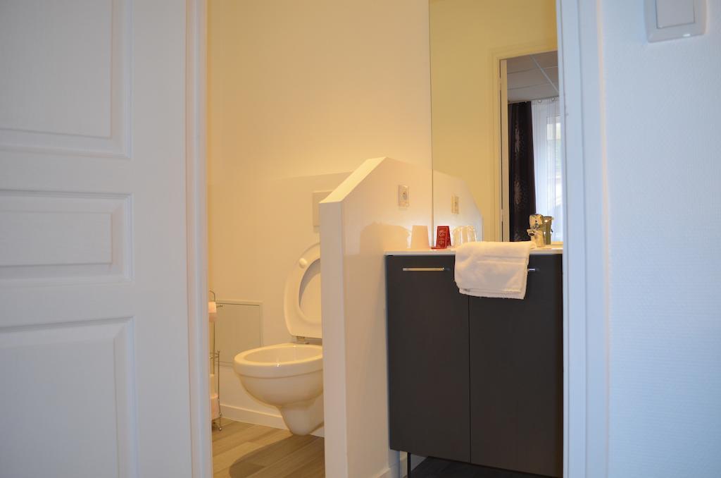 Hotel De La Croix De Malte Cherbourg-en-Cotentin Szoba fotó